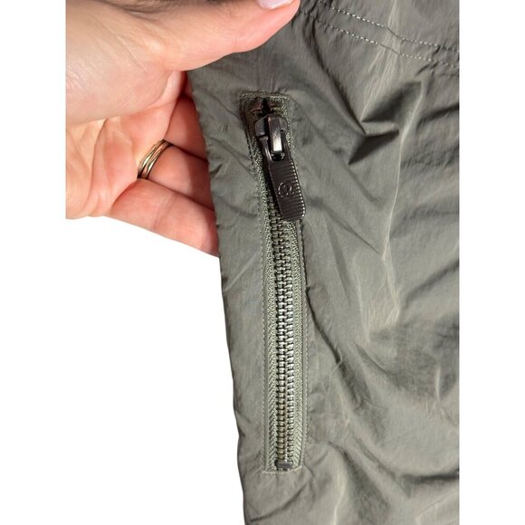 Lululemon Front Zip Mid-rise Ruched Crop Pants Army Green-sz 12 - Picture 8 of 14